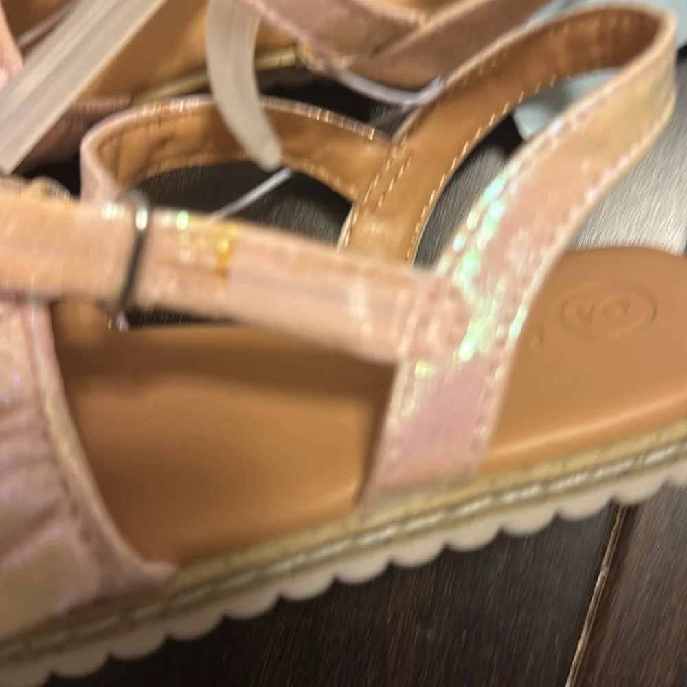NWT Cat and Jack Toddler Girls Abigail Shimmering Pink Kids Sandals!